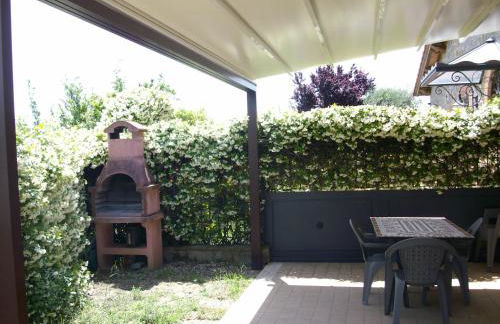 La Loggina Maxi con 2 giardini recintati privati - Foto 10