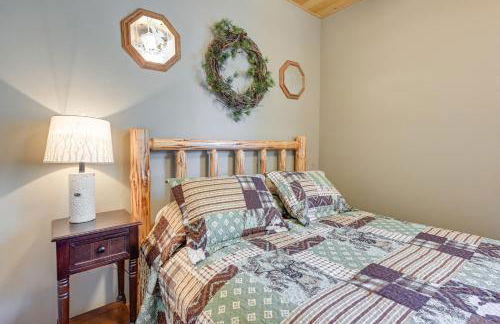 Cozy Lake Wissota Escape with Community Dock! - Foto 11