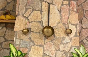 4 Bed Villa - Sleeps 8 - Pool - HotTub - Garden - Foto 17