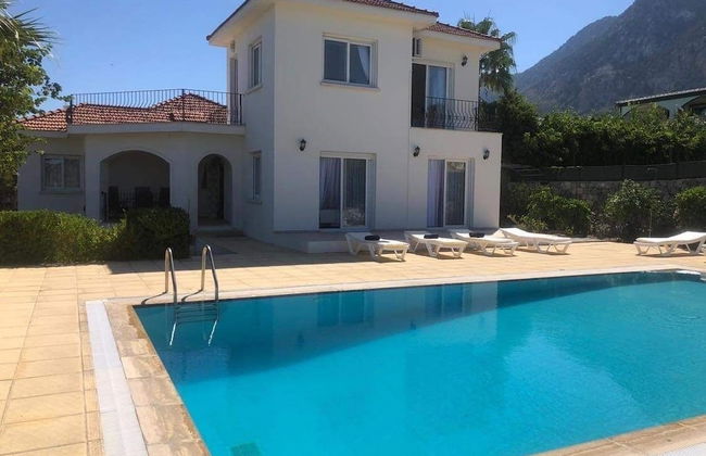 Villa Green Palace, Private Pool, Sea & Mountain Views , Spacious & Beautiful - Foto 39