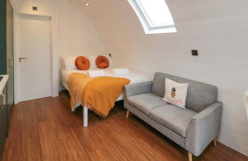 Bumblebee Glamping Pod - Foto 6