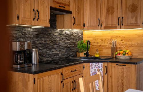 Apartamenty na Soszowie, Wisła - widokowe miejsce z Balią & Prywatną Sauną, obok stoku narciarskiego i Bike Parku, dla max 16 osób - Photo 5