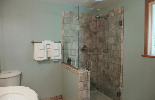 Insane views, hot tub, wood stove, close to town! - Foto 11