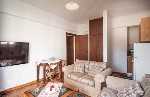 Elithas Central & Budget Stay - Foto 10