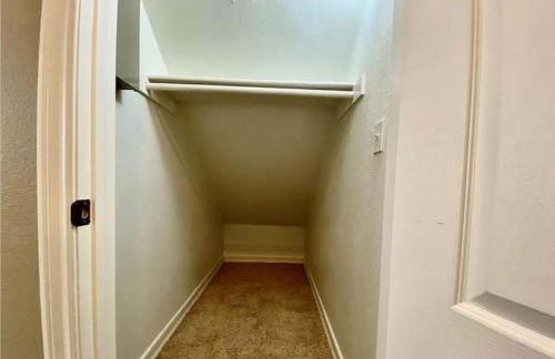 2BD Modern House with heated pool in North Vegas - Foto 24