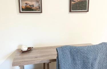 Newly Built Retreat in the Woods Near Acadia - Foto 28