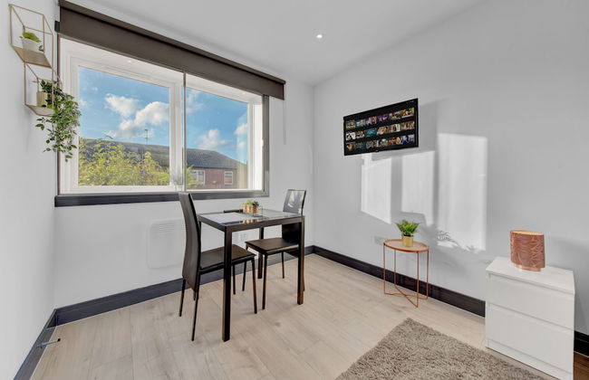 Captivating 1-bed Studio in Feltham - Foto 12