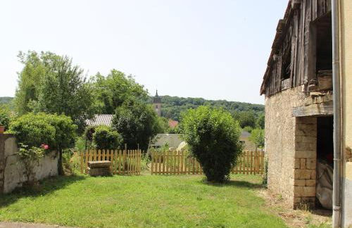 Gîte familial rénové avec jardin au cœur de la Vallée de la Saône - FR-1-583-467 - Foto 16