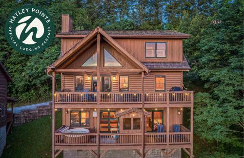 4BR Cabin with Ski Resort, Mtn Views & Hot Tub - Foto 2