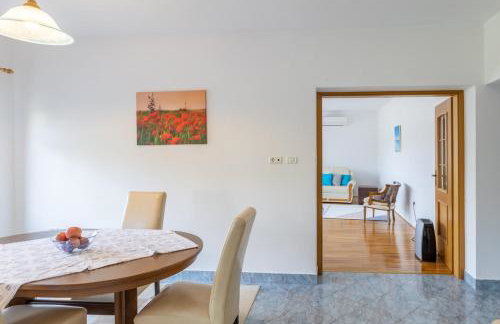 Maria Buzet 1 with Shared Pool - Foto 6