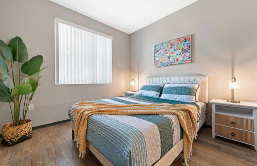 Modern 2BR/2BA in Irvine Pool & Gym - Foto 19