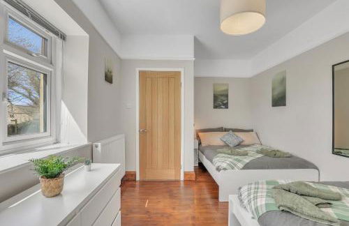 Cozy 2 Bedroom Cottage - Foto 43