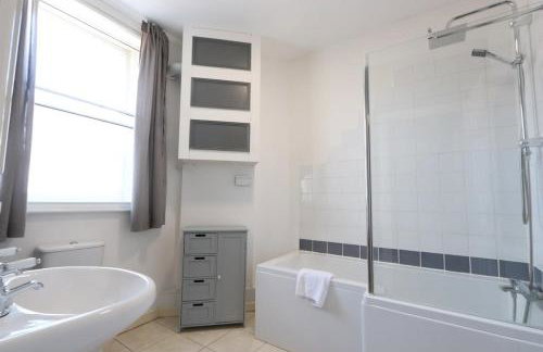 Stylish 2 Bed in Old Market - Foto 23