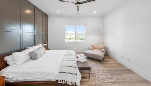 Cliffside Modern Villa - Lower Level - Foto 5