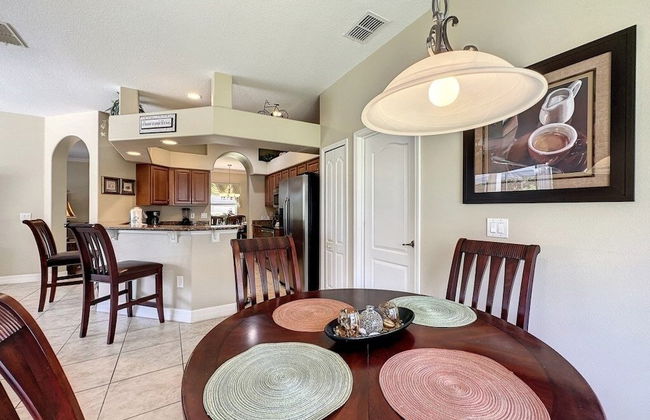 4 Bed 4 Bath With Private Pool/spa 4 Bedroom Home by RedAwning - Foto 17