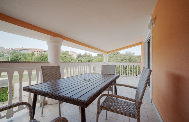 Alluring Apartment in Banjole near Beach & Island - Foto 12