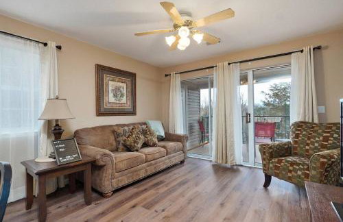 Retreat @ the Hills w/ Pets and Game Room - Foto 34