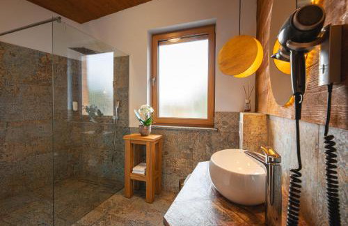 APARTAMENTY U HARREGO BOUTIQUE SPA masaże, sauna, tężnia solankowa , balkon , taras , klimatyzacja , parking - Foto 53