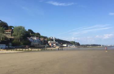 Tides Reach - Photo 35