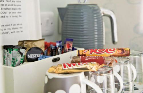 Hawthorn Farm Guest House - Photo 77