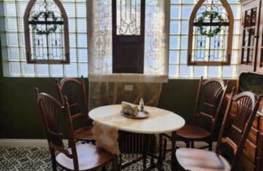 The Mediterranean House - Beautiful Downtown House - Foto 16