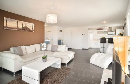 Neubau Stuttgart Messe Airport - Foto 1