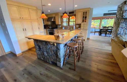 M1 Luxury home a short walk from the Mount Washington Hotel AC heated floor stunning views - Foto 37