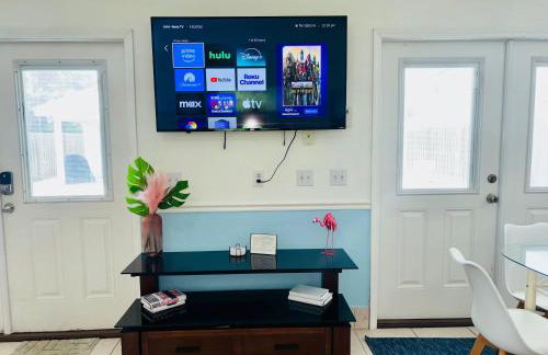 Luxe Pool Casita w Saltwater Pool 25 Min to PCB - Foto 15