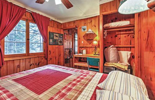 Land O Lakes Hideaway with Boat Dock and Lake Views! - Foto 8