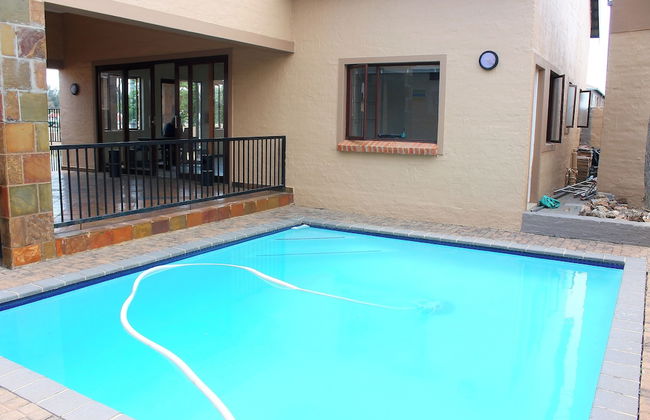 Cozy 3 Bed Duplex ,sleeps 6 With Double Bathroom - Photo 18