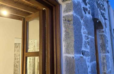 Nisyrian Memories- Traditional wood & stone house - Foto 12