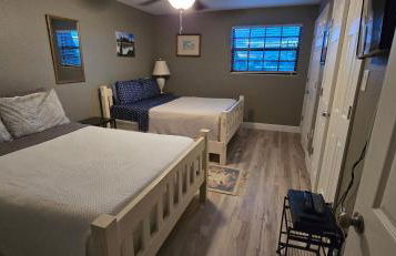 Cocoa Beach - Oceanfront - Steps to the Pier and Ocean - Foto 22