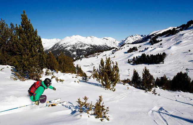 Pie de Pistas Pas de la Casa Mikka 3000 - Foto 3