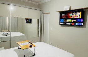 Ape com Horta, Cama Casal Queen, SmartTV, Ar, WiFi e Vaga na garagem - Foto 11