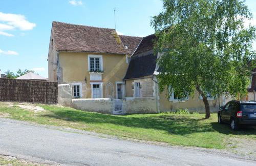 Charmant gîte au cœur du Berry avec jacuzzi et terrasse - FR-1-591-757 - Foto 4