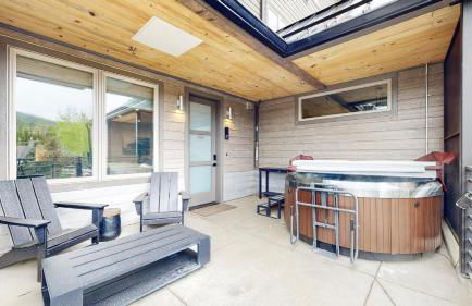 Winter Park Condo w/Hot Tub & 4 Mi to Skiing - Foto 8