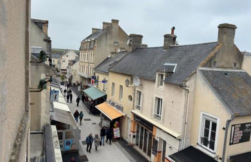 Mulberry duplex bien équipé 2 chambres petite vue sur mer plein centre d'Arromanches à 2 mn de la plage à pied et près de Bayeux au coeur des plages du débarquement - Foto 24