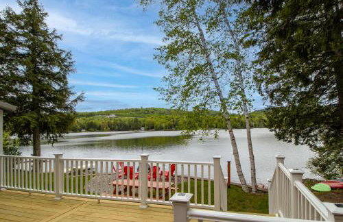 Lakefront Home with Seasonal Dock in Limerick! - Foto 30