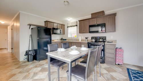 Cozy Cabin Community Pool and Lakefront Beach! - Foto 5