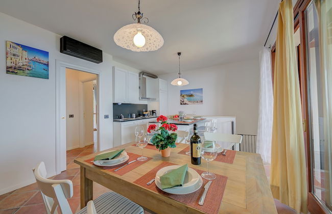 Borgo Belvedere-lake View & Shared Pool - Foto 10