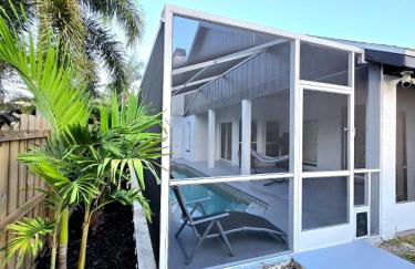 Pool house Best location in Wesley Chapel - Photo 42