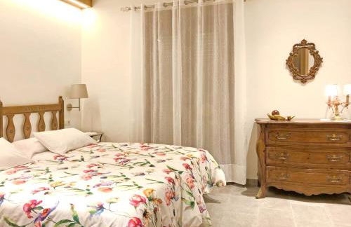 Spacious House in Cretas with Mountain View - Foto 8