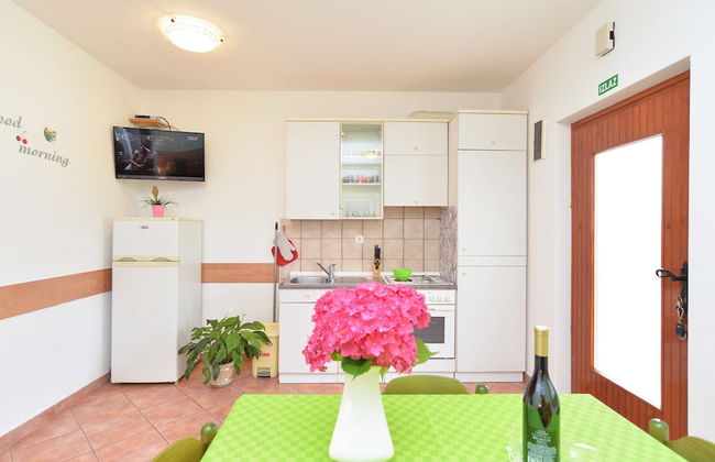 Apartment 344 - Photo 22