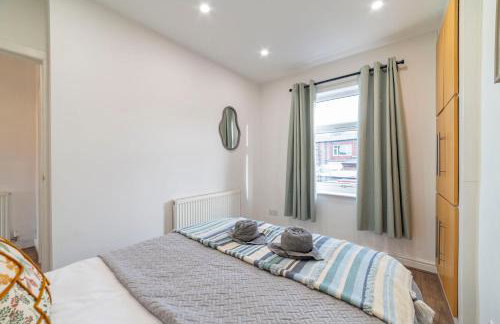 Beautiful Three Bedroom House - Manchester Escape - Foto 22