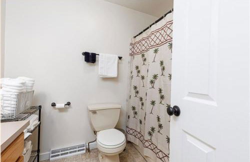 Enola Trail Getaway - bikes, rural, BBQ ,King bed, patio - Foto 15