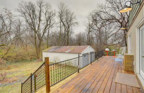 6 Mi to Lake Michigan Coloma Farmhouse - Foto 19