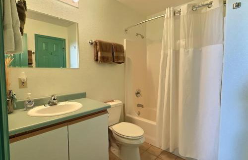 2 Bed Cabin Fireplace Lodgepole Pines - Foto 8