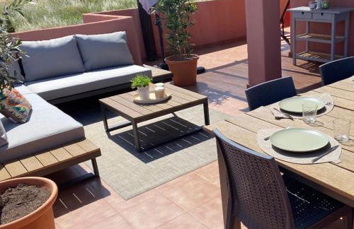 Penthouse Majestic Costa Golf Casares - Photo 19