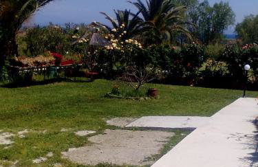 Studios ΣΤΟΥΣ ΠΥΡΓΟΥΣ ΘΕΡΜΗΣ - Foto 2