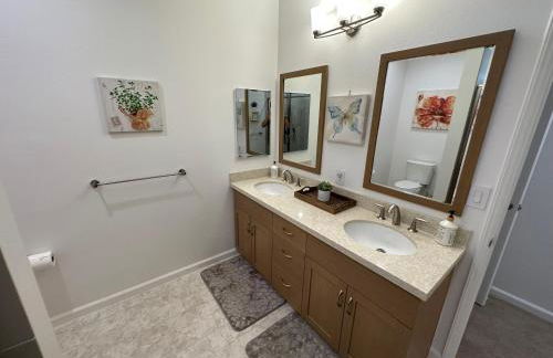 New Tropical Island Ohana near Beach with community Pool Spa Gym PingPong and more - Foto 28